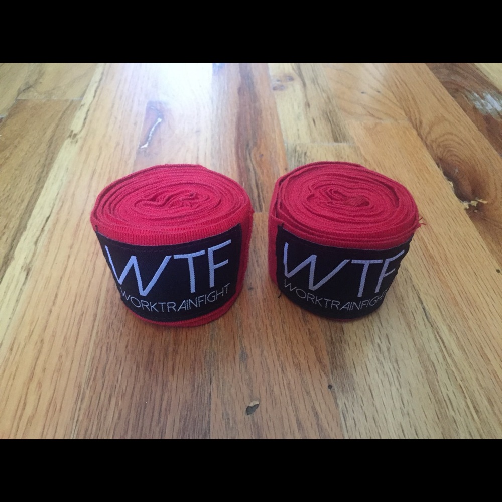 Red boxing wraps (Mexican style)